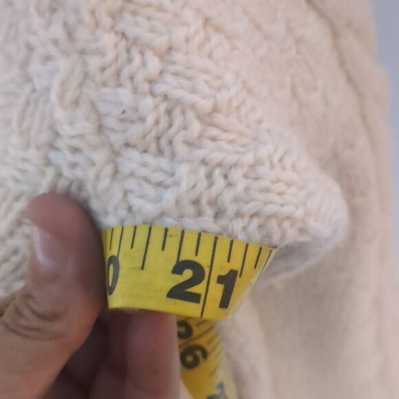 Inis Crafts Beige Cream 100% Merino Wool Cable Knit Sweater M Medium - Picture 7 of 9